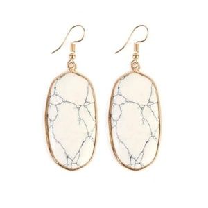 New Boutique white marble drop earrings